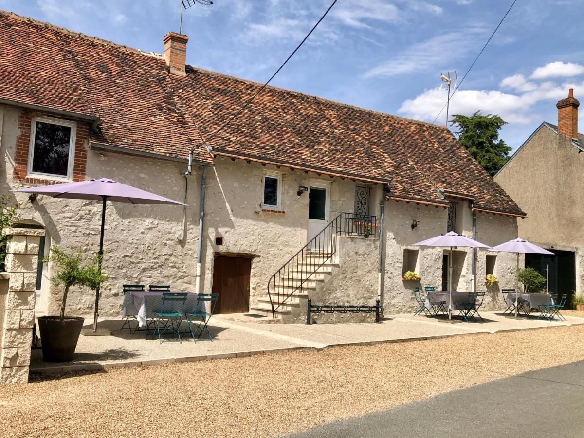 Les gîtes de Joséphine Courbouzon  Exterior foto